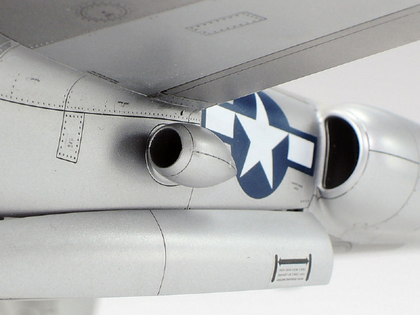 61123 Tamiya Американский истребитель Lockheed P-38J Lightning (1:48)