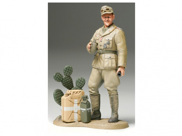 36310 Tamiya Фигура Немекий танкист "German Wehrmacht Tank Crewman", африканский корпус (1:16)