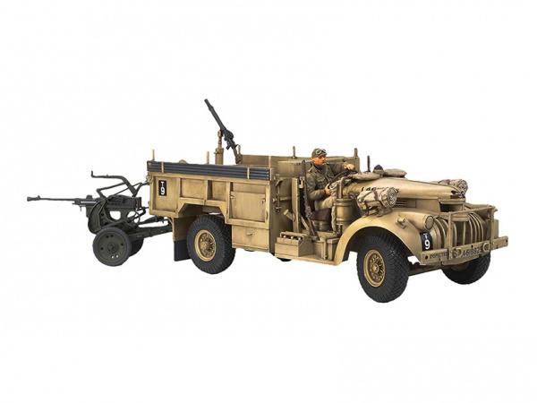 35092 Tamiya Английский автомобиль British LRDG Chevrolet - CA192, с двумя фигурами. (1:35)