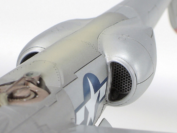 61123 Tamiya Американский истребитель Lockheed P-38J Lightning (1:48)