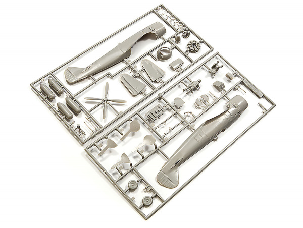 61116 Tamiya Японские истребитель Hayate и внедорожник Kurogane (1:48)