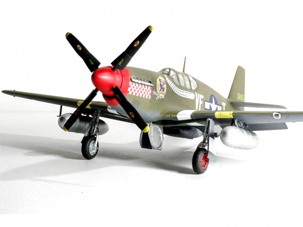 61042 Tamiya Американский одноместный истребитель P-51B Mustang (1:48)
