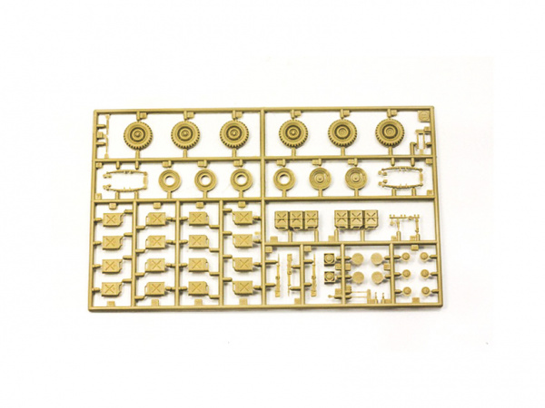 35033 Tamiya Английский джип спецназа (SAS) (африканский корпус) с 2 фигурами (1:35)
