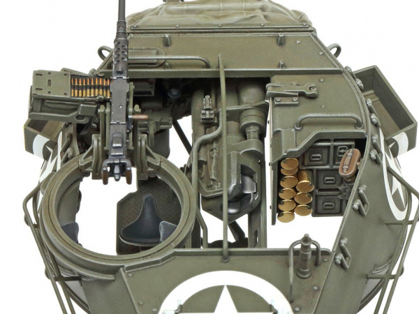35376 Tamiya Американская противотанковая САУ M18 Hellcat с одной фигурой. (1:35)