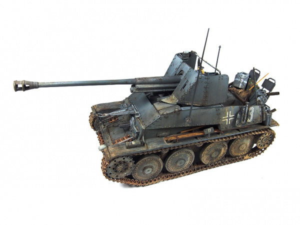 35248 Tamiya Немецкая противотанковая самоходная установка Marder III с двумя фигурами солдат (1:35)