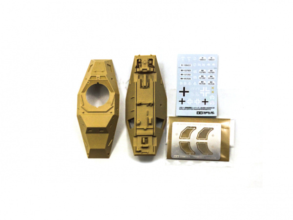 35268 Tamiya Немецкий разведывательный бронеавтомобиль Sd.Kfz.223 Leichter Panzerspähwagen (1:35)