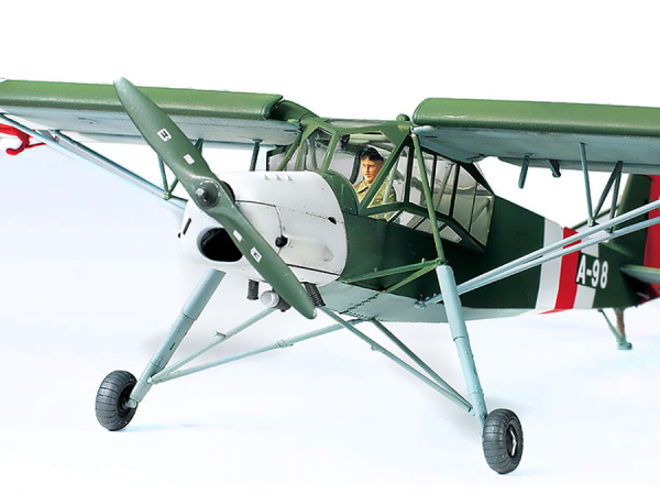 25158 Tamiya Разведывательный самолёт Fieseler Fi156C Storch (1:48)