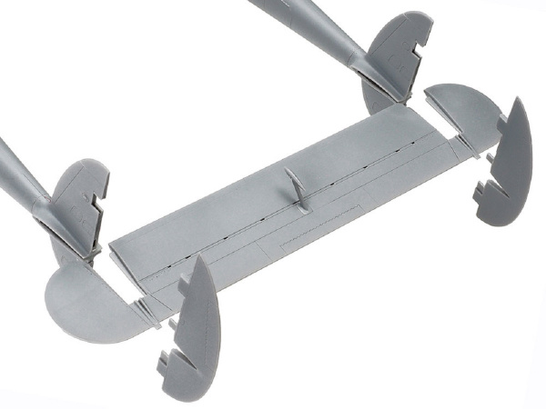 61123 Tamiya Американский истребитель Lockheed P-38J Lightning (1:48)