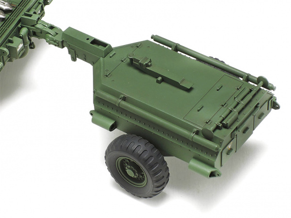 32594 Tamiya Английский танк Churchill MK.VII Crocodile, с фигурой командира (1:48)