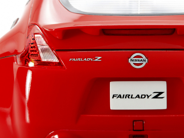 24315 Tamiya Nissan 370Z (1:24)