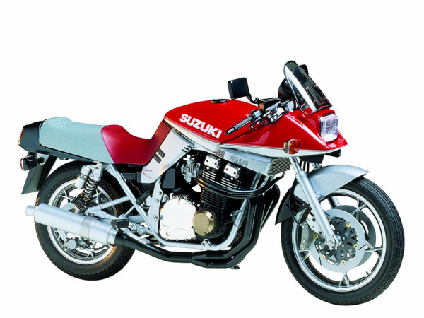 14065 Tamiya Мотоцикл GSX1100S Katana 'Custom Tuned' (1:12)