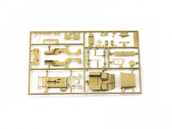 35033 Tamiya Английский джип спецназа (SAS) (африканский корпус) с 2 фигурами (1:35)