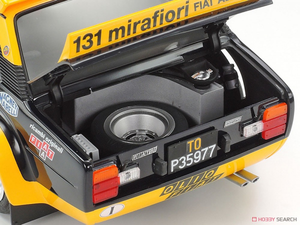 20069 Tamiya Fiat 131 Abarth rally (1:20)