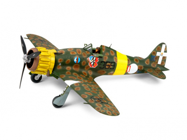 37007 Tamiya Итальянский истребитель Macchi MC.200 Saetta с фигурой пилота (1:48)