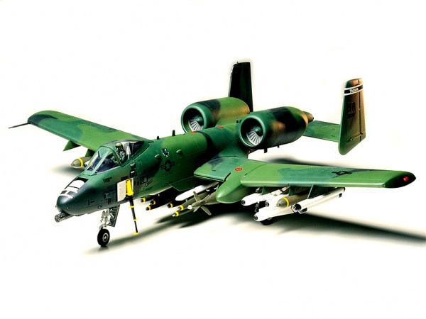 61028 Tamiya Американский штурмовик Fairchild Republic A-10A "Thunderbold II" (1:48)