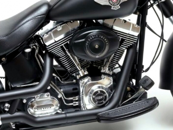 16041 Tamiya Harley-Davidson FLSTFB Fat Boy Lo (1:6)