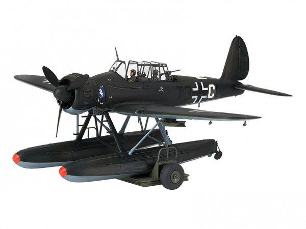 37006 Tamiya Немецкий гидросамолёт Arado Ar 196А с двумя фигурами (1:48)