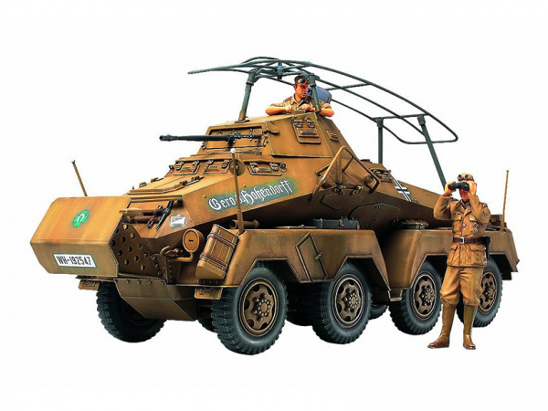 35297 Tamiya Немецкий четырехосный тяжелый бронетранспортер Sd.kfz.232, с двумя фигурами (1:35)