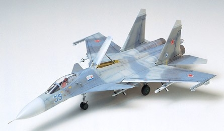 60757 Tamiya Российский сверхзвуковой тяжелый истребитель SU-27 B2 Sea-Flanker (1:72)