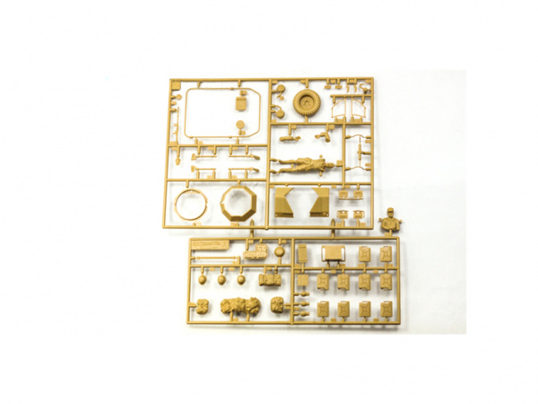 35268 Tamiya Немецкий разведывательный бронеавтомобиль Sd.Kfz.223 Leichter Panzerspähwagen (1:35)