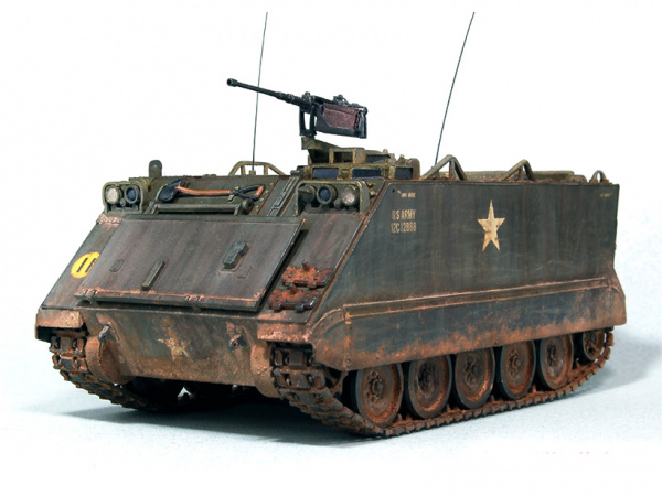 35040 Tamiya Американский БТР M113 A.P.C. (Вьетнам) (1:35)