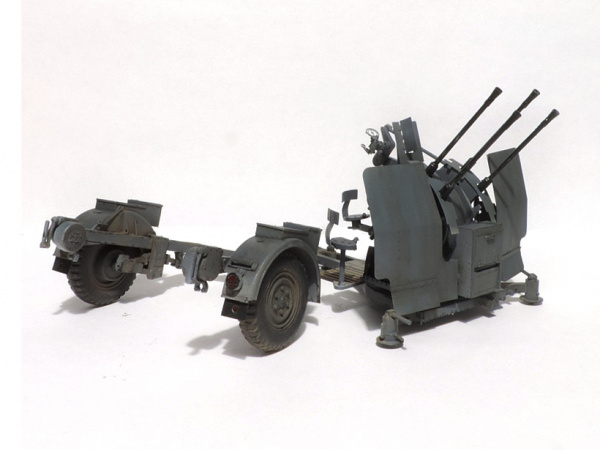 35091 Tamiya Немецкая 4-х ствольная зенитка Flakvierling 38 с прицепом (1:35)