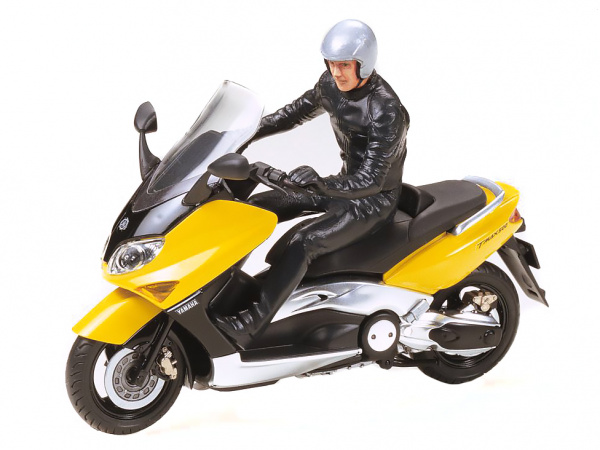 24256 Tamiya Скутер Yamaha TMAX (1:24)