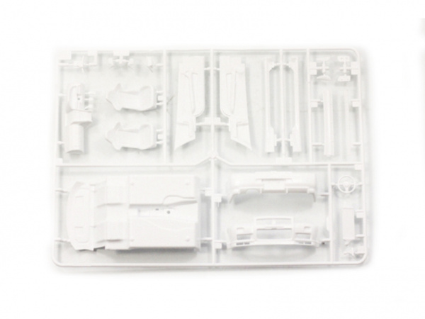 24258 Tamiya Nissan Skyline GT-R V-spec II (R34) (1:24)