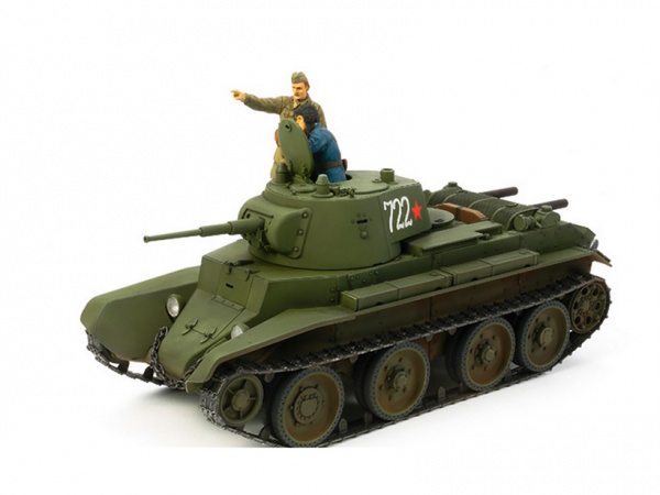 35327 Tamiya Советский танк БТ-7 (выпуск 1937 г), c 2-мя фигурами (1:35)