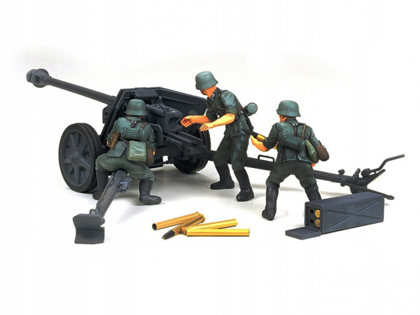 35047 Tamiya Немецкая 75-мм противотанковая пушка PAK40/L46 с 3-мя фигурами (1:35)