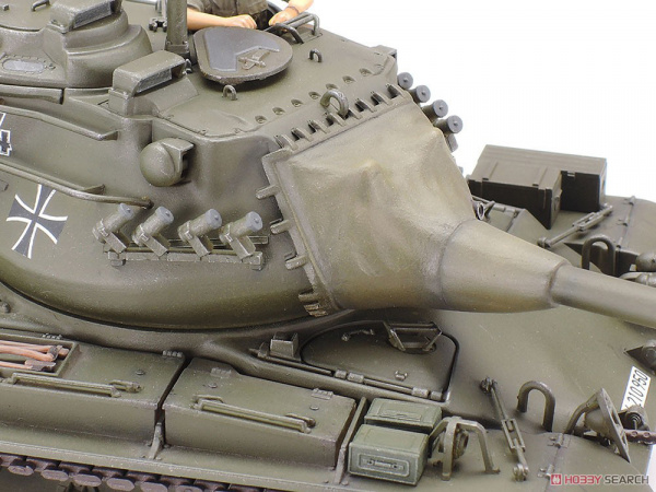 37028 Tamiya M47 Patton ВС Западной Германии, с одной фигурой (1:35)