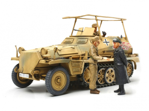 32550 Tamiya Немецкий БТР Sd.Kfz.250/3 Greif с фигурой Ромеля и двумя офицерами (1:48)