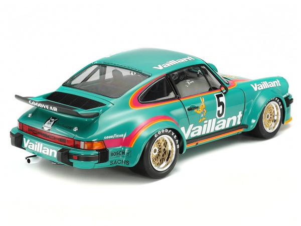 12056 Tamiya Porsche 934 Vaillant - w/Photo Etched Parts (1:12)