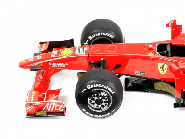 20059 Tamiya Ferrari F60 (1:20)