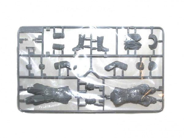 36302 Tamiya Фигура Немецкий пилот ВВС "WWII German Luftwaffe Ace Pilot" (1:16)