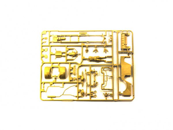 35225 Tamiya Автомобиль Steyr Type 1500А/01 с 2-мя фигурами (1:35)