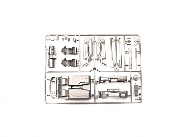 24282 Tamiya Nissan Nismo R34 GT-R Z-tune (1:24)