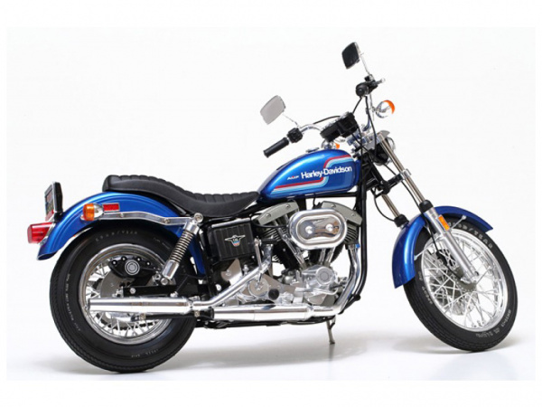 16039 Tamiya Harley Davidson FXE1200 Super Glide (1:6)