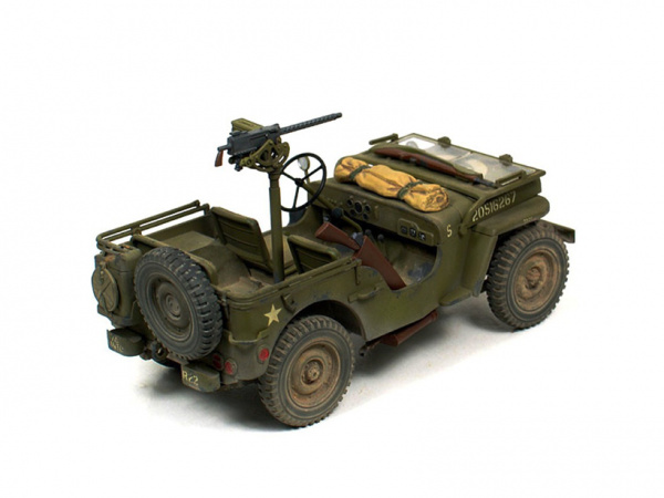 35219 Tamiya Американский 1/4-тонный джип 4х4 Willys MB с фигурой водителя (1:35)
