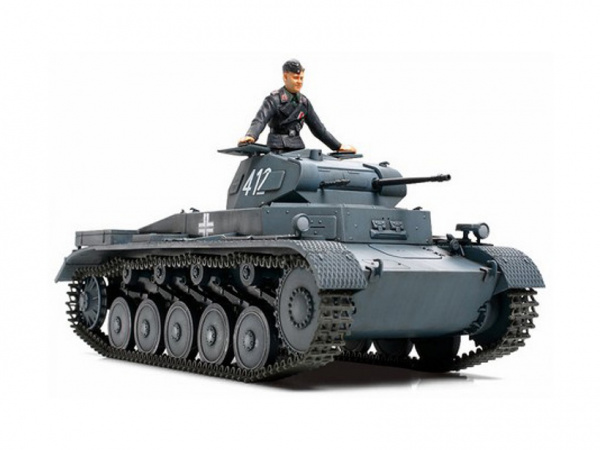 35292 Tamiya Немецкий легкий танк Panzerkampfwagen II Ausf А/B/C с одной фигурой (1:35)