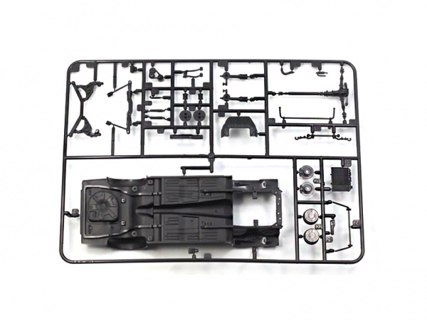 24194 Tamiya Nissan Skyline 2000 GT-R (1:24)